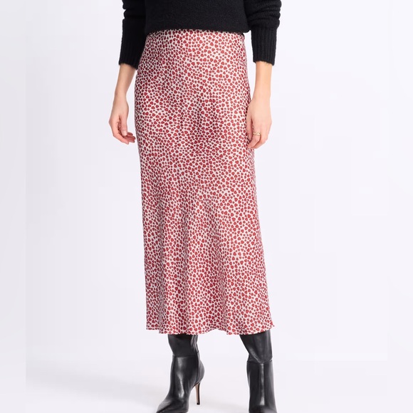 Dresses & Skirts - NWT (size XL) Z SUPPLY Europa Midi Slip Skirt